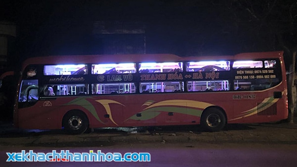 Xe khách chuyên chạy tuyến Thanh Hoá - Hà Nội